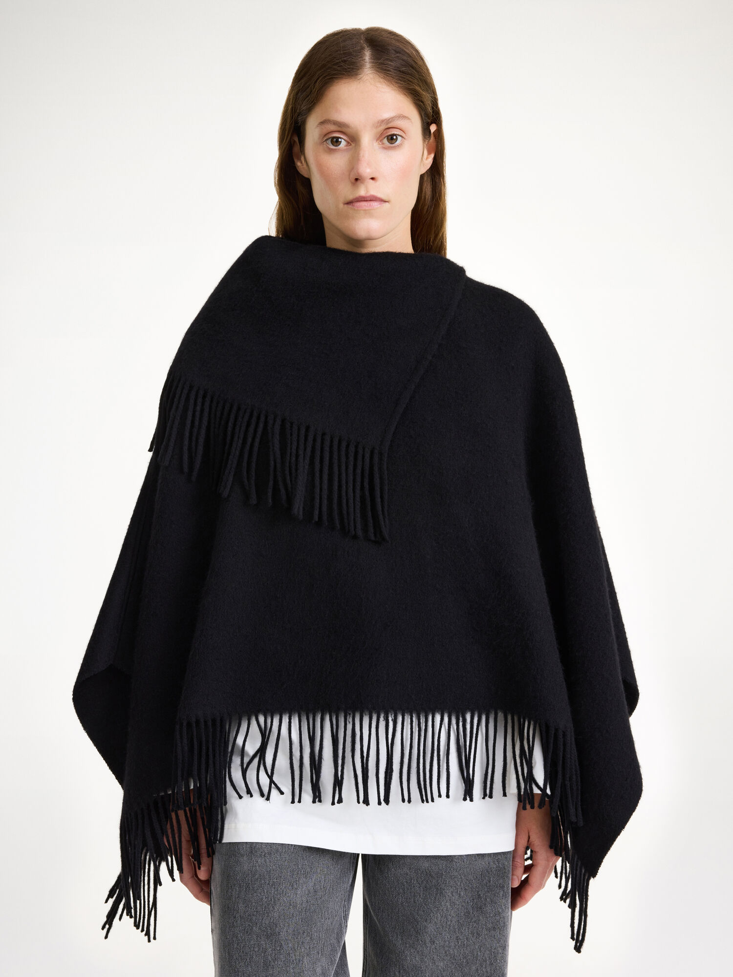 By Malene Birger Turtma Wool Fringe Bib Halsduk Svarta | SE_BB16422